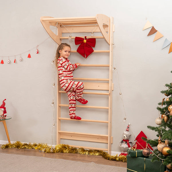 swedish-wall-woodandhearts-Sophia's Style-Swedish Wall-1